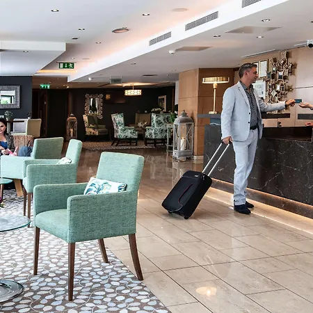 The Address Ситиуэст