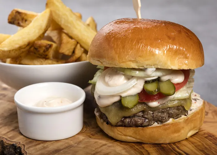 The Address Ситиуэст