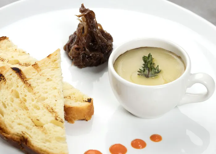 The Address Отель Ситиуэст